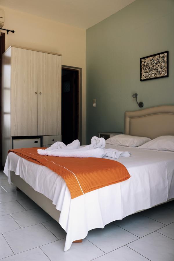 Esperida Rooms & Studios Amoopi Exterior photo